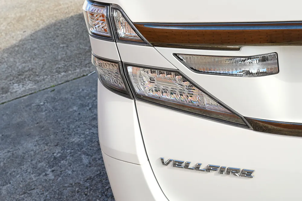 2014 Toyota Vellfire 2.4Z GOLDEN I Z2 - photo 8