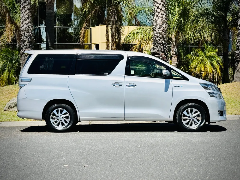 2012 Toyota Vellfire X - photo 23