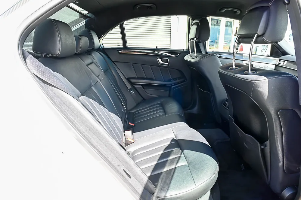 2013 Mercedes E350 - photo 9