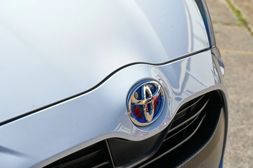2023 Toyota Yaris HYBRID X 4WD - photo 2
