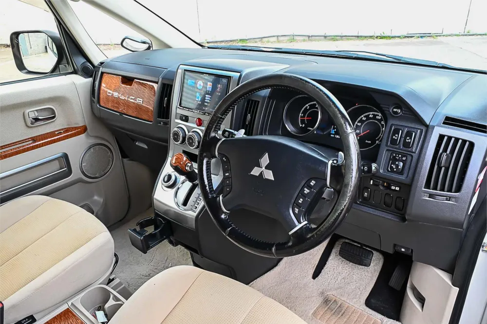 2013 Mitsubishi Delica D5 4WD D POWER PACK -JI - photo 17