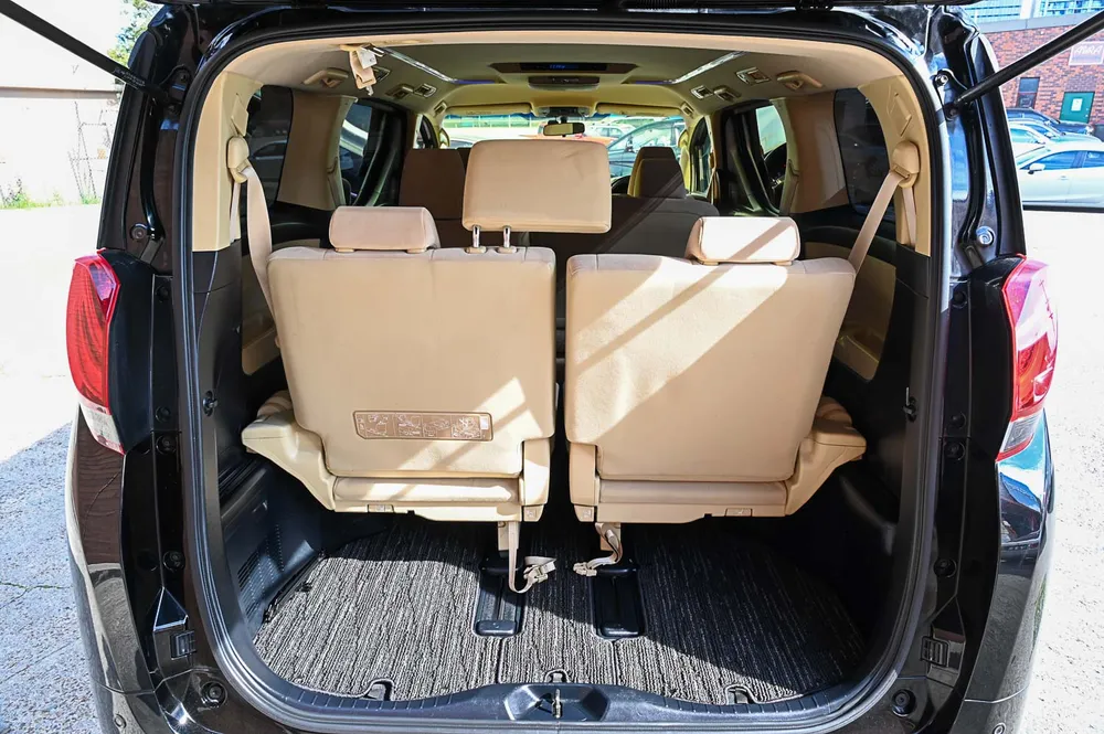 2016 Toyota Alphard X - photo 7