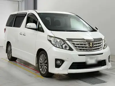2014 Toyota Alphard 240S Type Gold 2