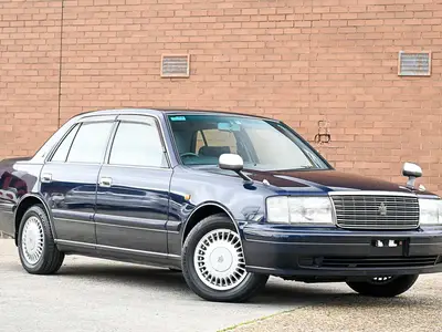 2000 Toyota Crown Royal Saloon Royal Saloon