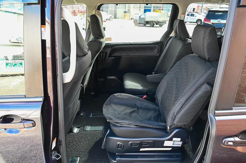2016 Toyota Noah Welcab - photo 9