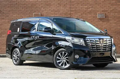 2015 Toyota Alphard G 8 Seater