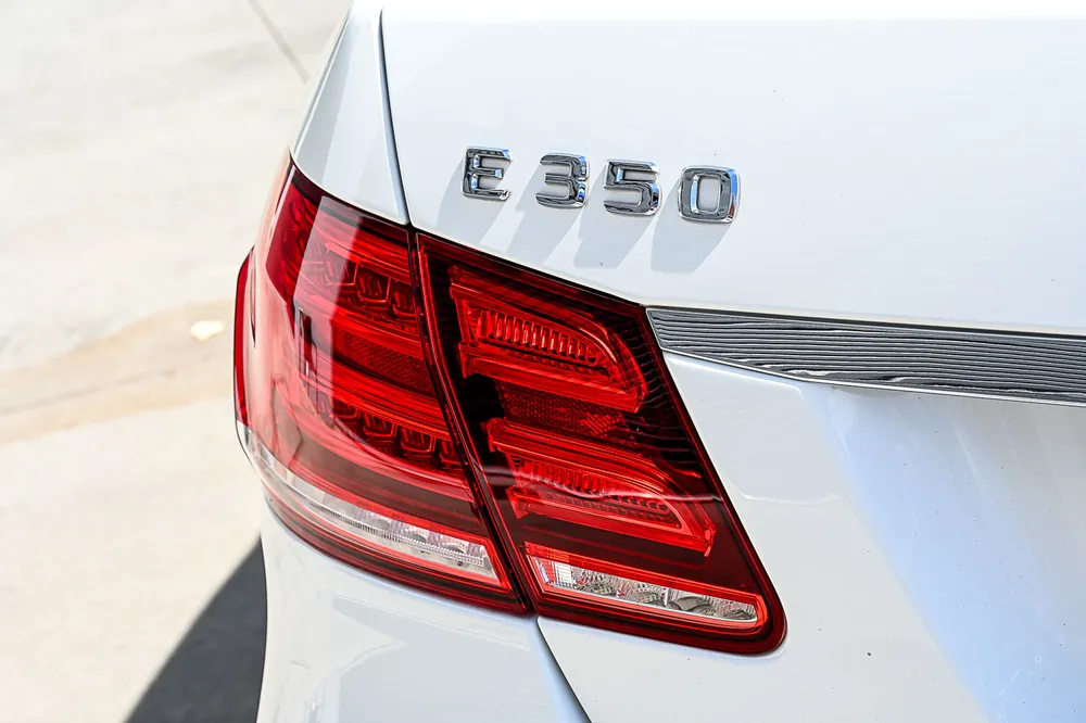 2013 Mercedes E350 - photo 6