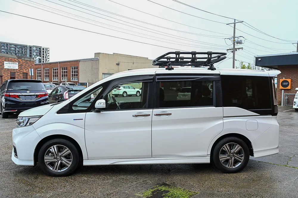 2018 Honda Stepwgn Spada G EX Sensing - photo 6