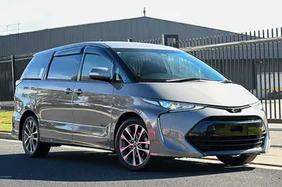2017 Toyota Estima AERAS