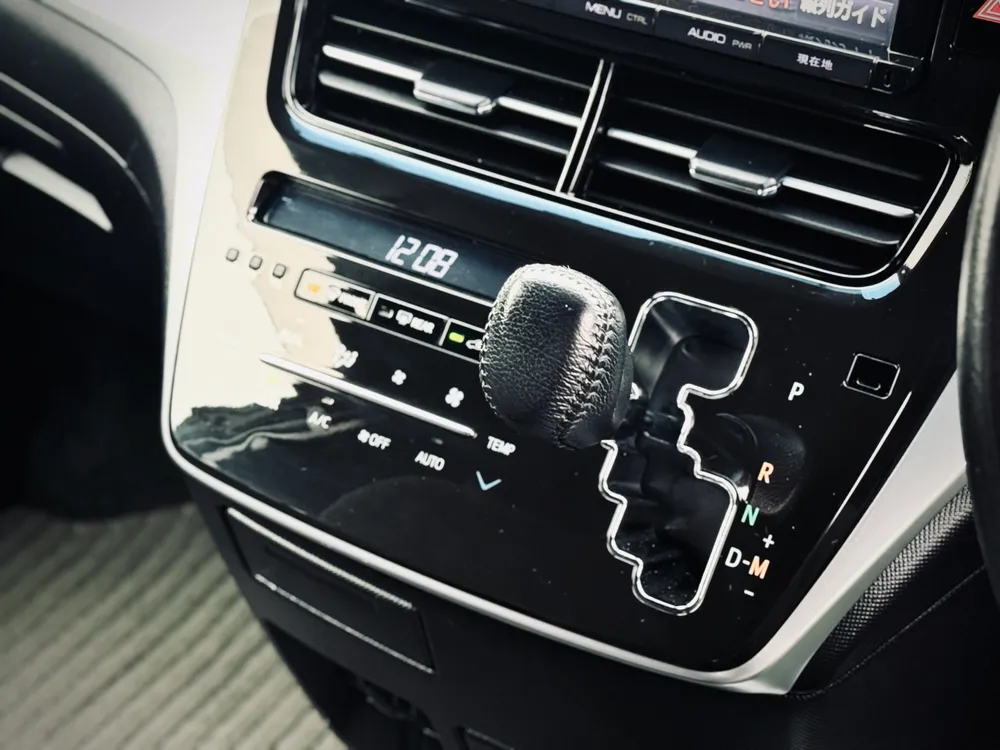 2016 Toyota Estima AERAS - photo 7