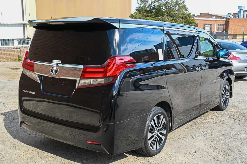 2016 Toyota Alphard X - photo 10