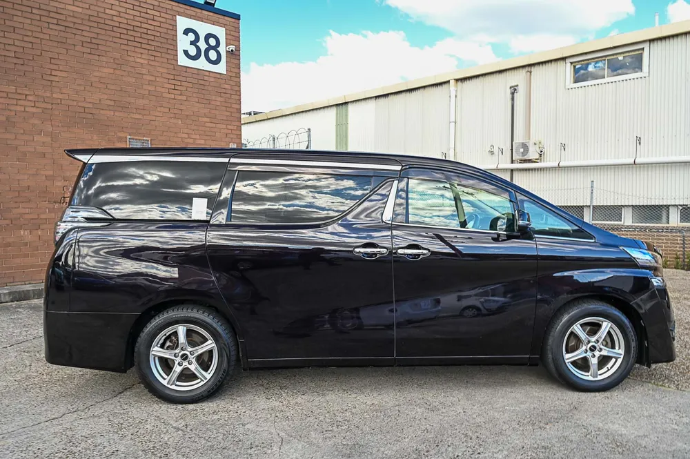 2015 Toyota Vellfire 2.5V - photo 17