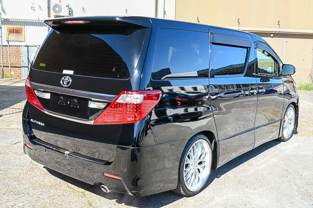 2014 Toyota Alphard 240S - photo 14
