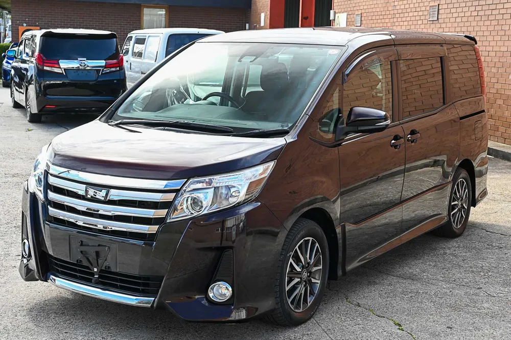 2016 Toyota Noah Welcab - photo 5