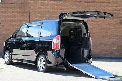 2008 Toyota Noah Welcab