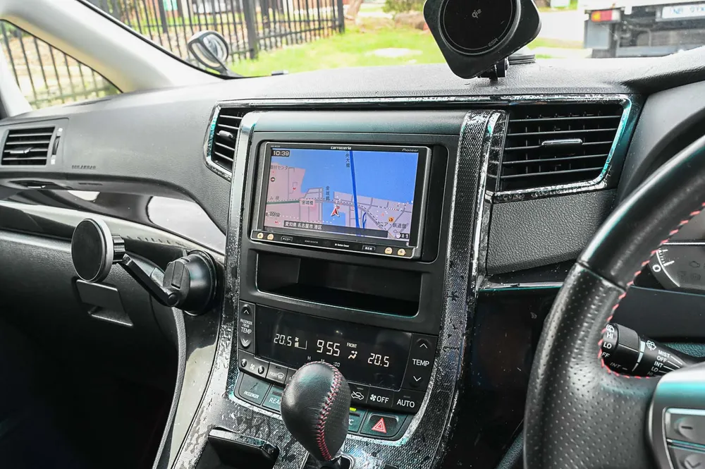 2014 Toyota Vellfire GS - photo 24
