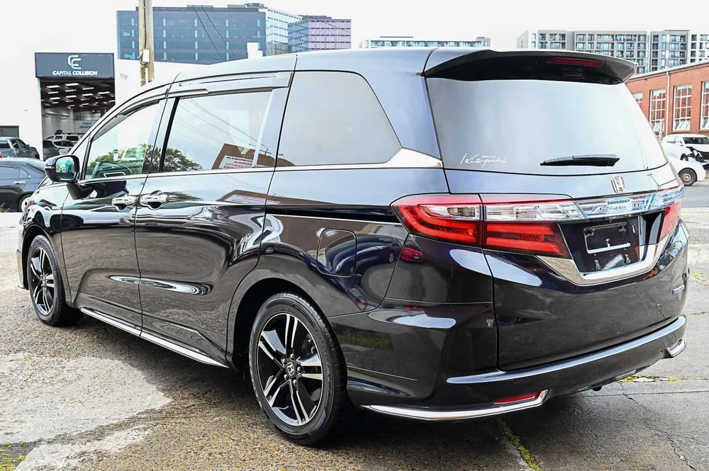 2016 Honda Odyssey Absolute H Sensing - photo 7