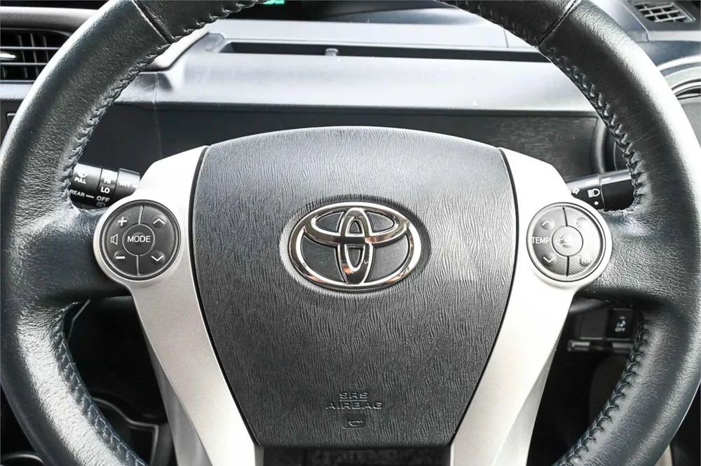 2012 Toyota Aqua G - photo 19