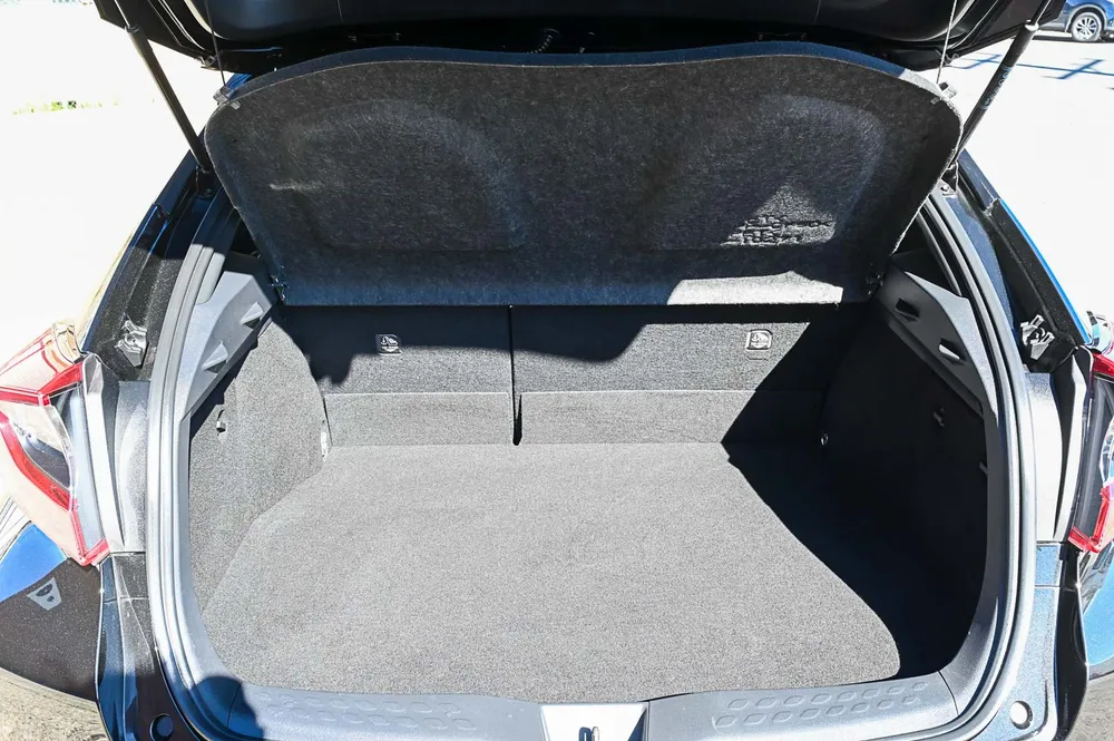 2018 Toyota C-HR G - photo 11