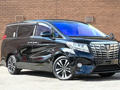 2016 Toyota Alphard X