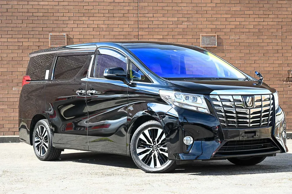 2016 Toyota Alphard X - photo 1