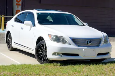2006 Lexus LS460