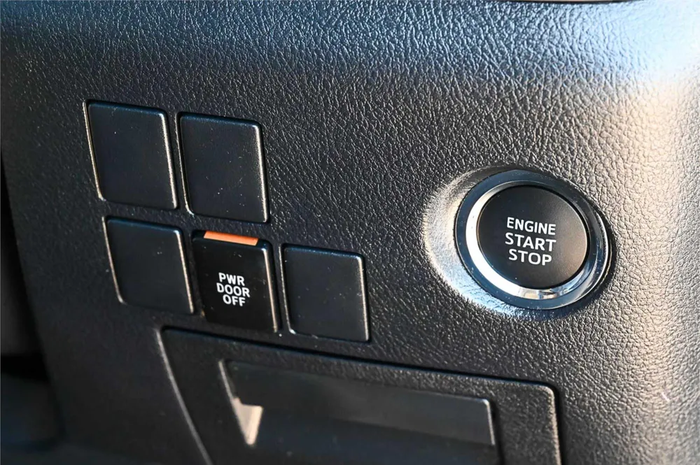 2015 Toyota Vellfire 2.5Z - photo 18