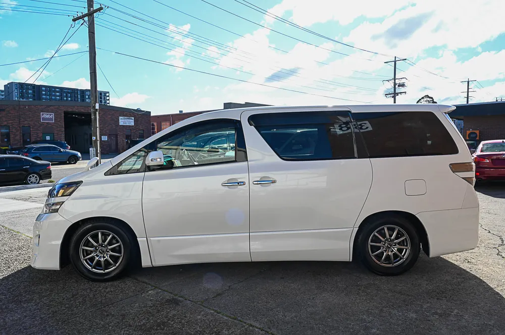 2014 Toyota Vellfire 2.4Z GOLDEN I Z2 - photo 6