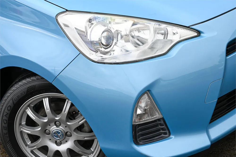 2012 Toyota Aqua G - photo 2