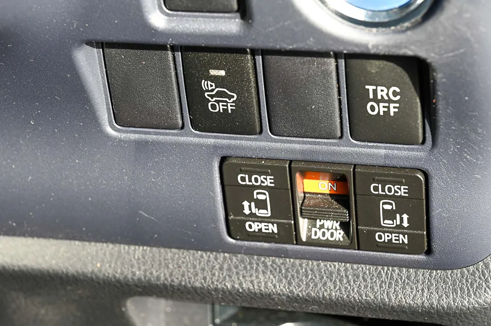 2014 Toyota Noah X - photo 14
