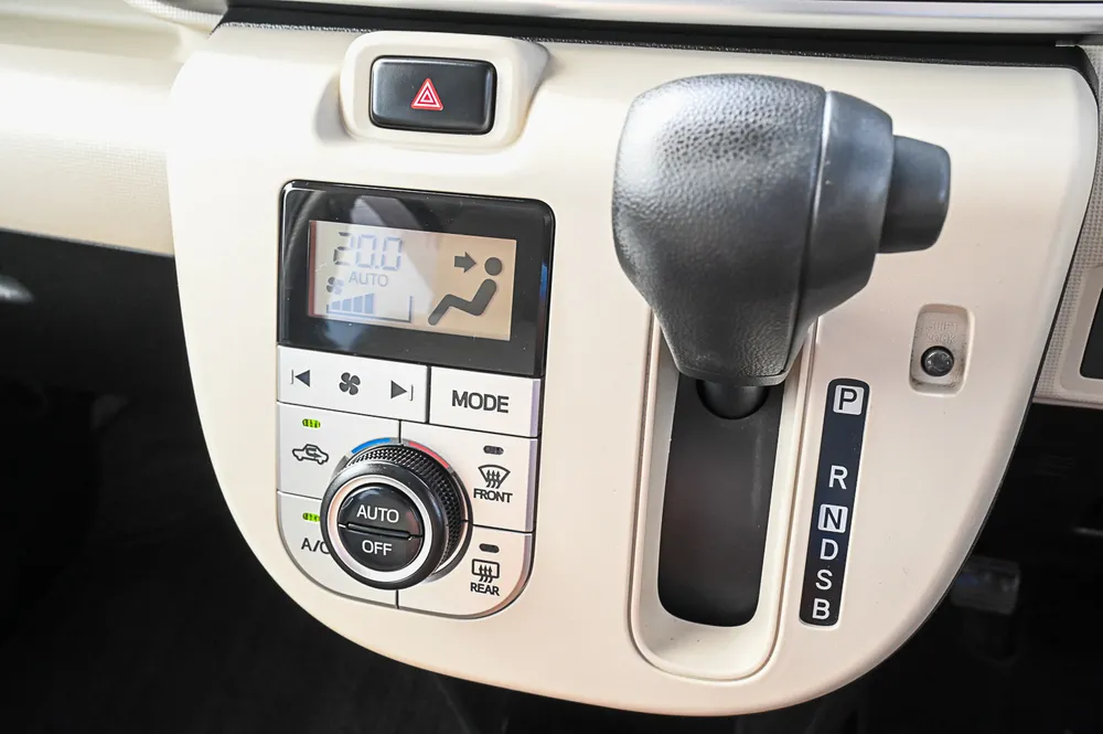 2019 Daihatsu Move Canbus X SA3 - photo 17
