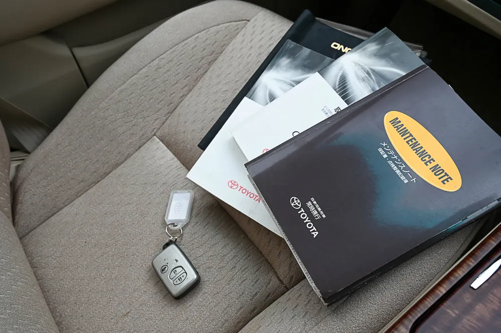 2008 Toyota Crown Royal Saloon R Saloon - photo 24