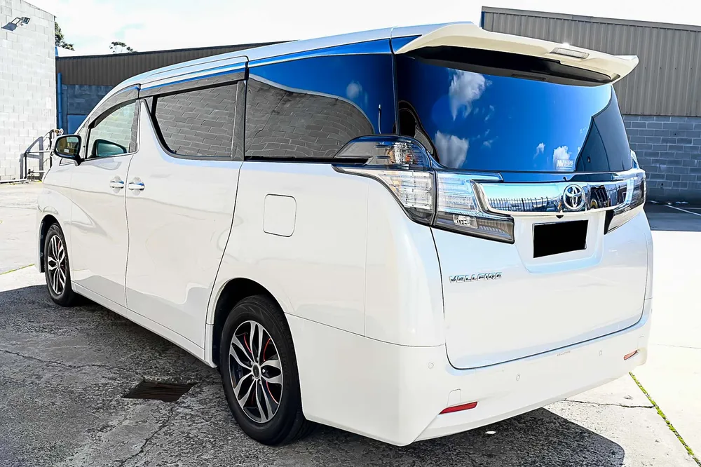 2017 Toyota Vellfire - photo 7