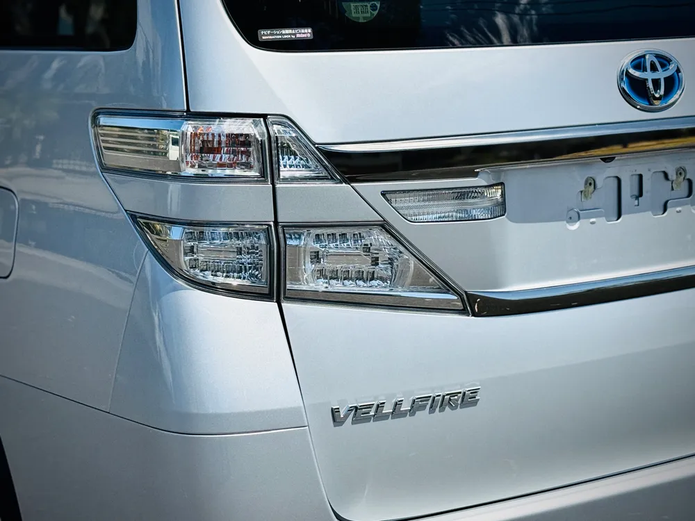 2012 Toyota Vellfire X - photo 35