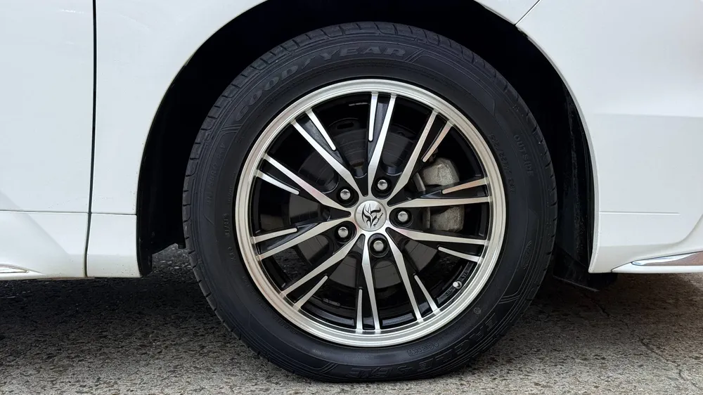 2016 Honda Odyssey HV EX PACKAGE - photo 7