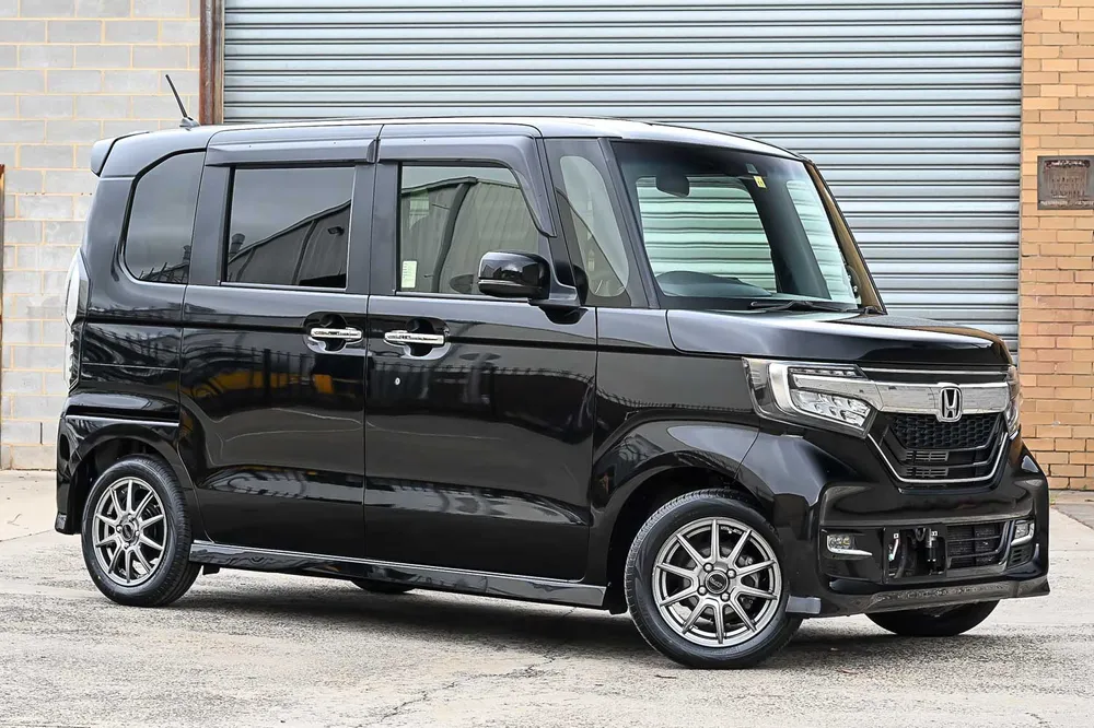 2020 Honda N-BOX CUSTOM G L HONDA SENSING - photo 1