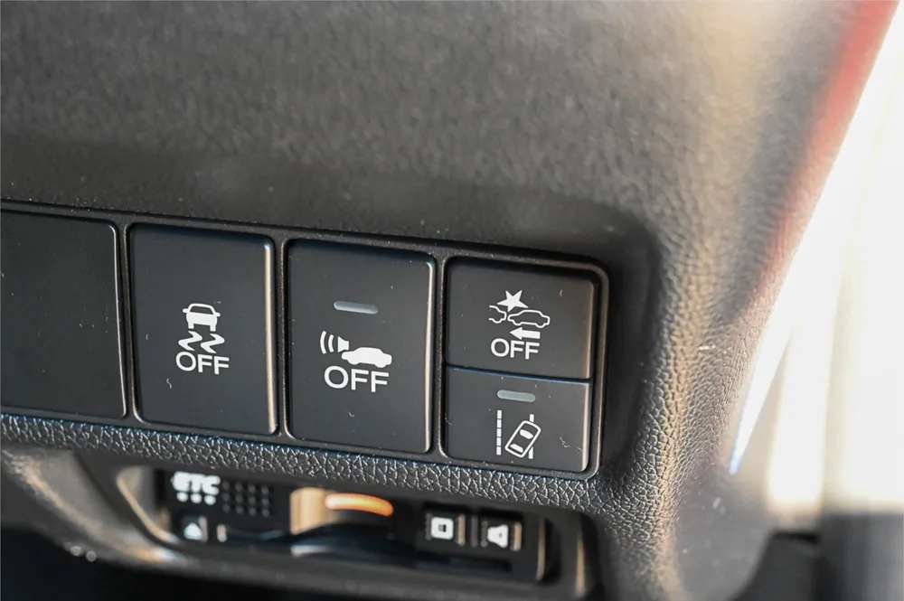 2018 Honda Stepwgn HYBRID GEX HONDA SENSING - photo 21