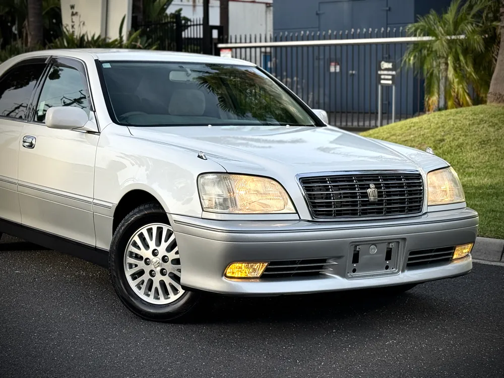 1999 Toyota Crown - photo 17