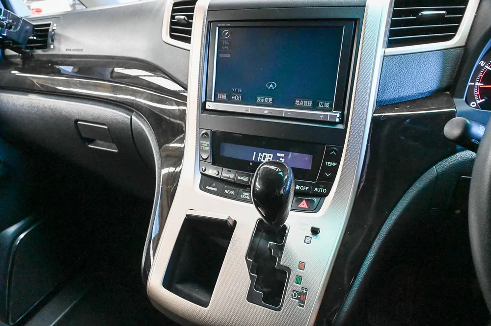 2014 Toyota Vellfire 2.4Z GOLDEN I Z2 - photo 20