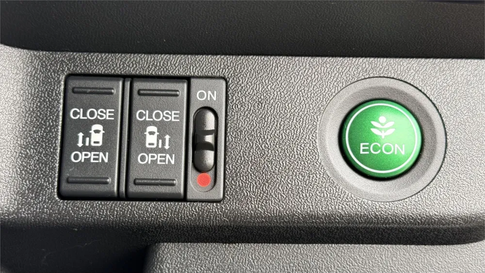 2018 Honda Stepwgn Spada G EX Sensing - photo 11