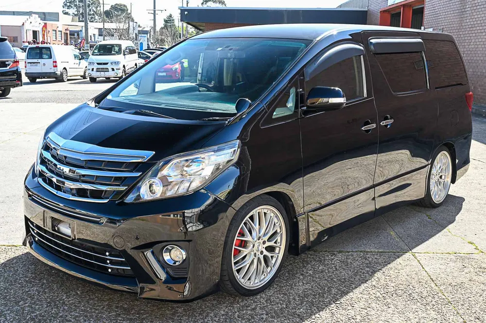 2014 Toyota Alphard 240S - photo 5