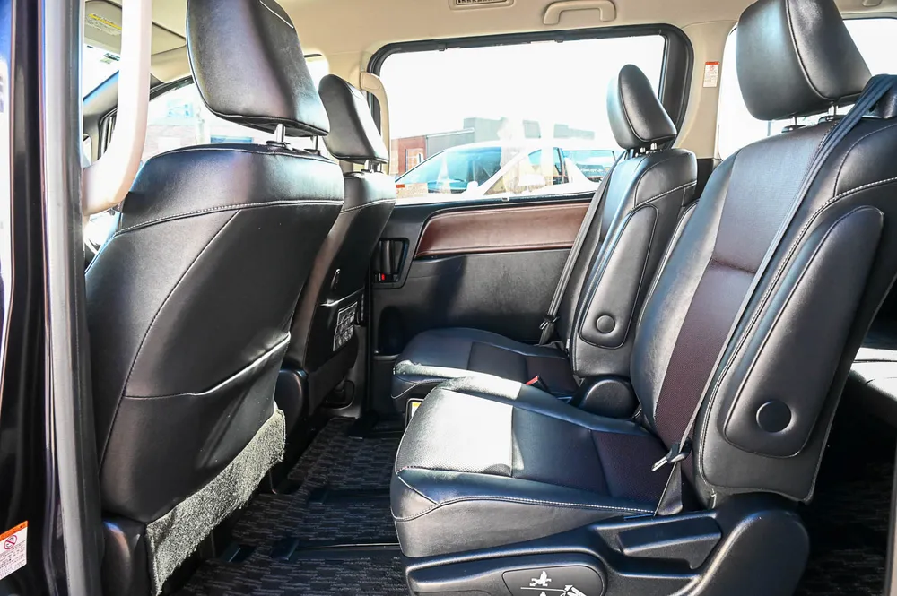 2015 Toyota Esquire HV Gi - photo 11