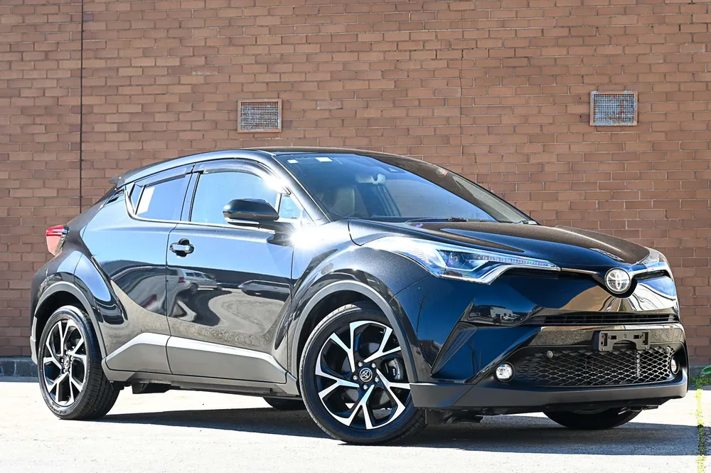 2018 Toyota C-HR G - photo 1