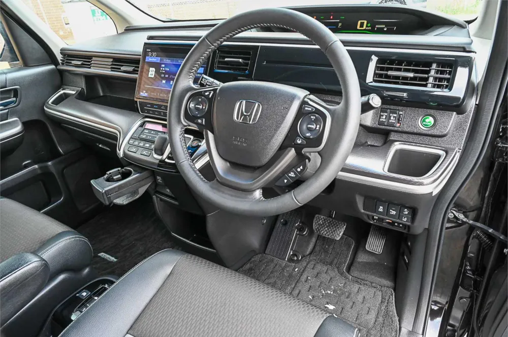 2019 Honda Stepwgn Spada G EX Sensing - photo 18