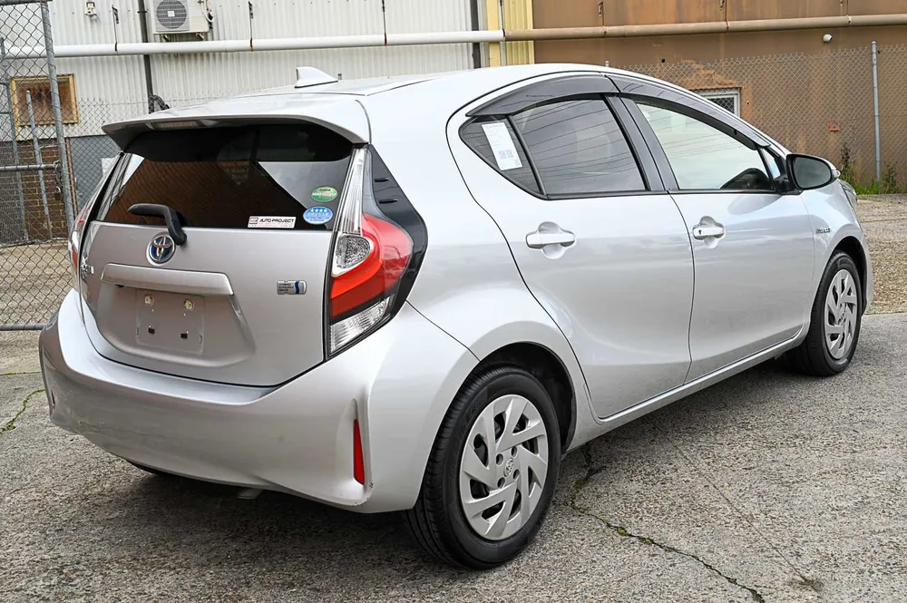 2019 Toyota Aqua S - photo 12
