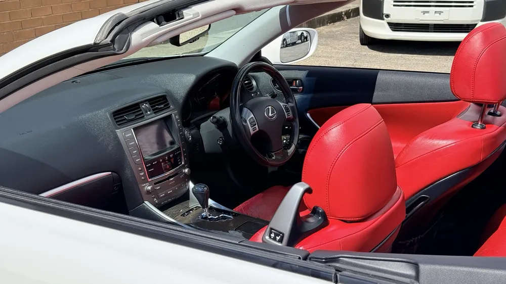 2012 Lexus IS350C IS350C - photo 19