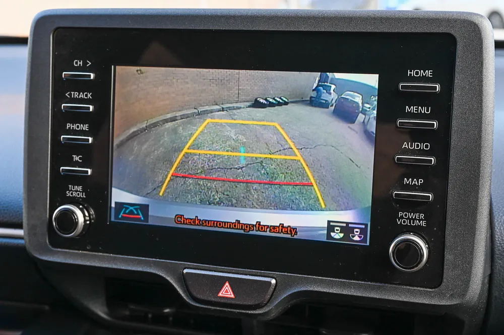 2021 Toyota Yaris X - photo 21