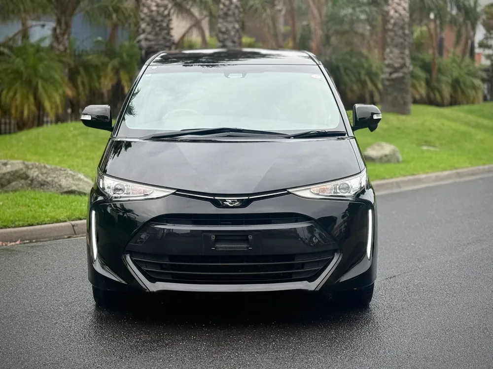 2016 Toyota Estima AERAS - photo 8