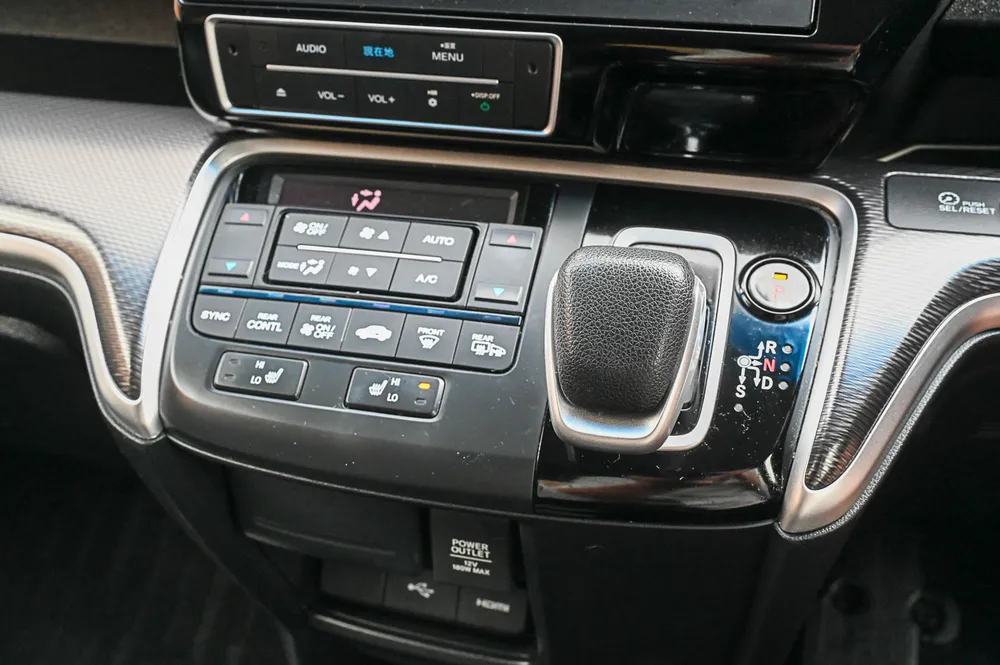 2018 Honda Stepwgn Spada G EX Sensing - photo 15