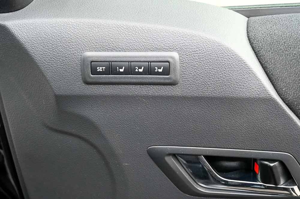 2011 Toyota Vellfire 3.5Z G EDITION - photo 20